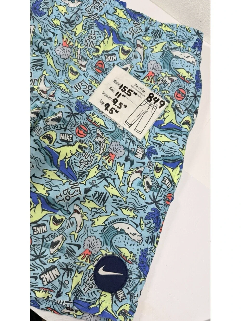 Nike Shark Party Meshed Lined Volley Shorts Boy's Size XL (13-15)